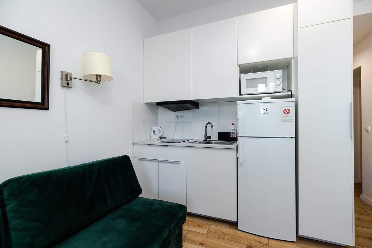 Unit Airport Miniapartments Bitwy Warszawskiej Warszawa Bagian luar foto